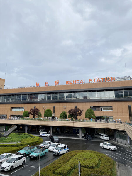 #仙台駅#宮城県#宮城県仙台市#車#駅の無料写真素材