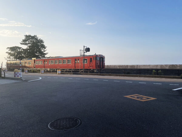 #富山県#富山県高岡市#電車の無料写真素材