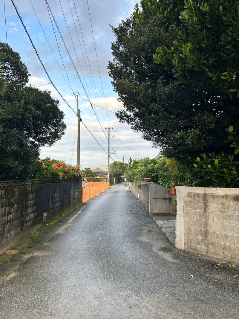 #沖縄県,#沖縄県名護市,#路地の無料写真素材