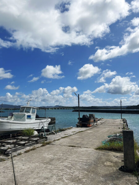 #沖縄県#沖縄県古宇利島#船#青い空青い海の無料写真素材