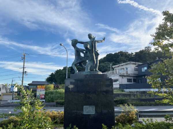 #奈良県#奈良県王寺町#銅像の無料写真素材